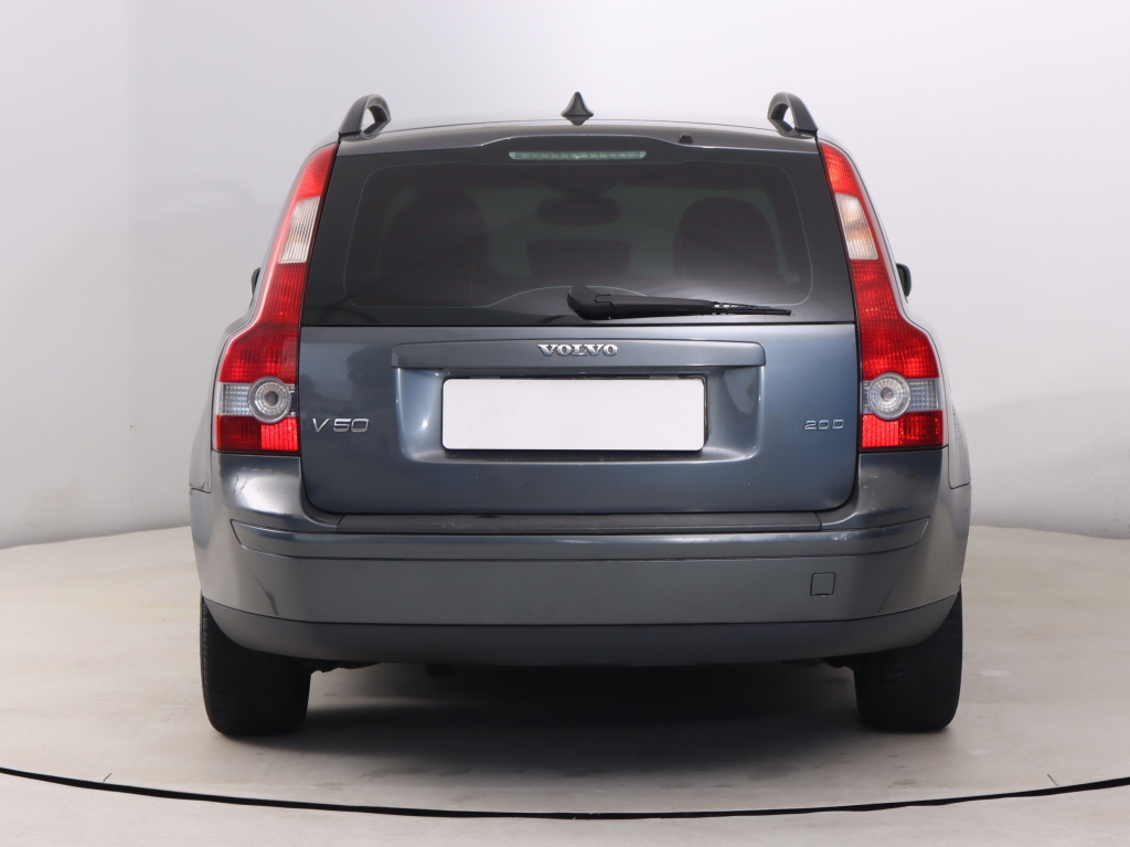 Volvo V50