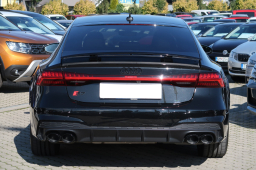 Audi S7