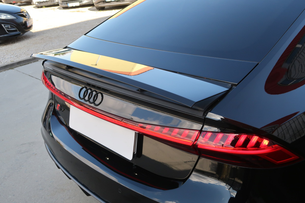 Audi S7