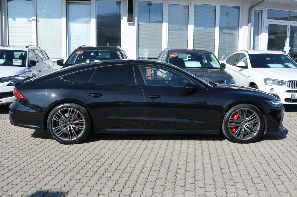 Audi S7