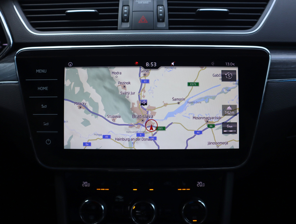 Škoda Superb