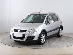 Suzuki SX4 - 2013