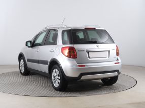 Suzuki SX4 - 2013