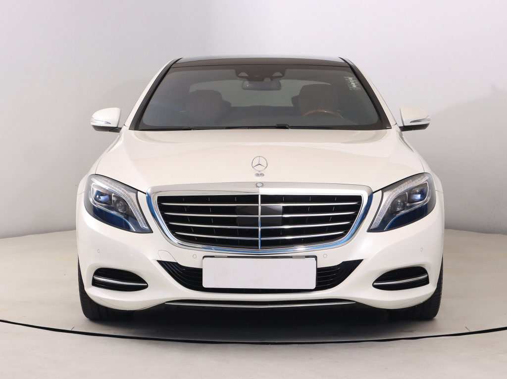 Mercedes-Benz S