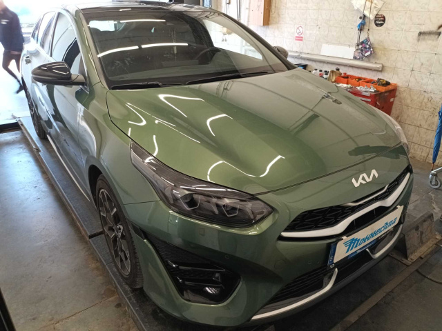 Kia ProCeed 2023