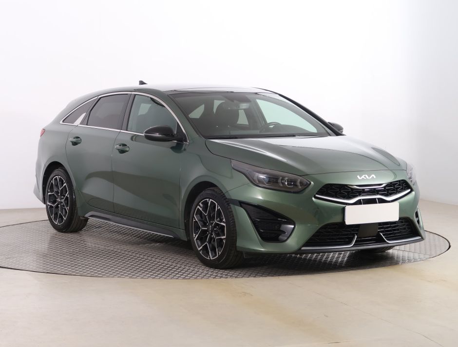 Kia ProCeed - 2023