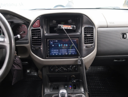 Mitsubishi Pajero 2002