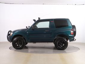 Mitsubishi Pajero - 2002
