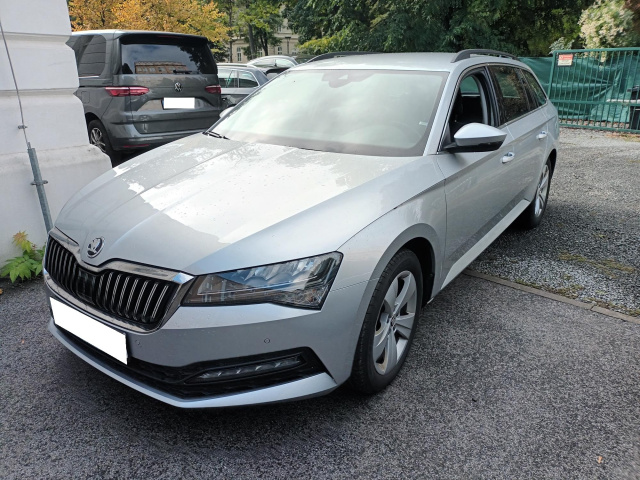 Škoda Superb 2023