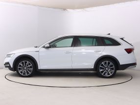 Skoda Octavia Scout - 2022