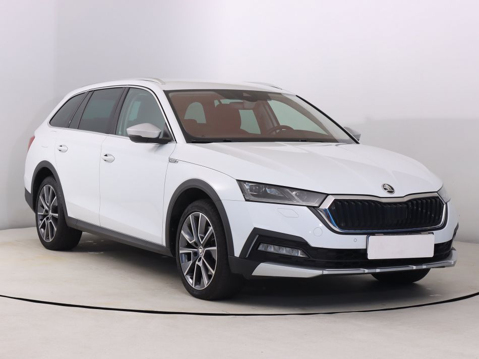 Skoda Octavia Scout - 2022