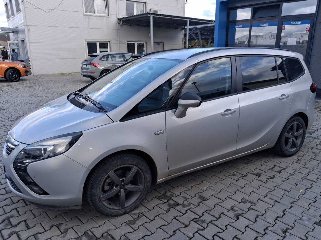 Opel Zafira Tourer 2012