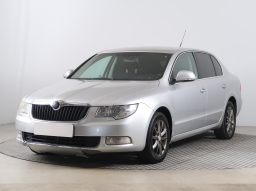 Škoda Superb 2008