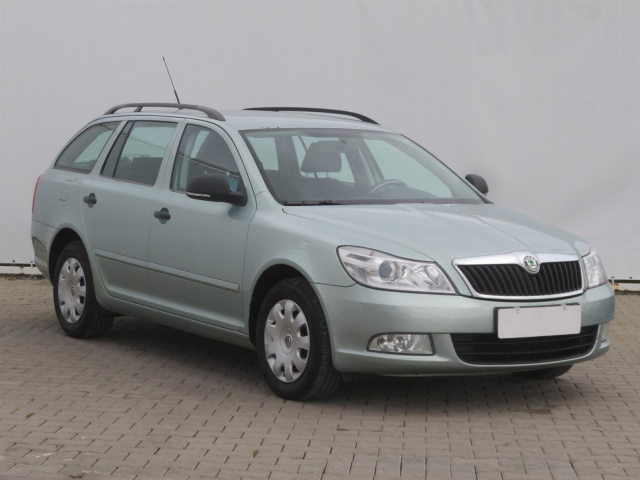 Škoda Octavia 2010