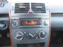 Mercedes-Benz A 2004