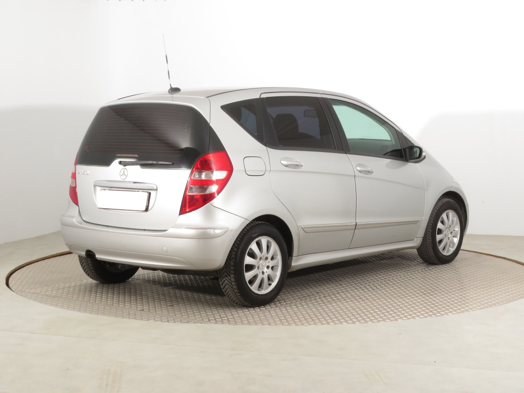 Mercedes-Benz A