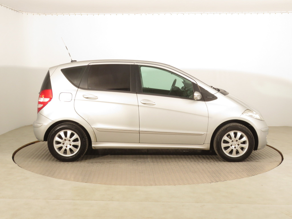 Mercedes-Benz A