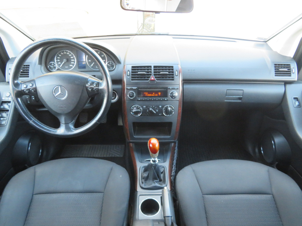 Mercedes-Benz A