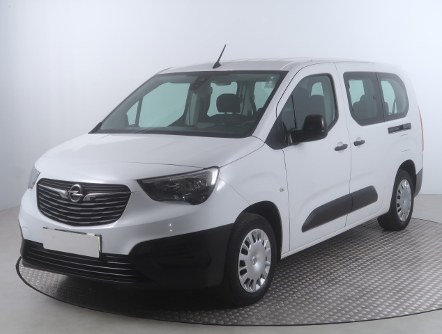 Opel Combo Electric 50kWh