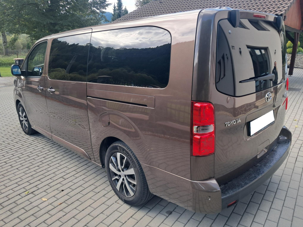 Toyota Proace Verso
