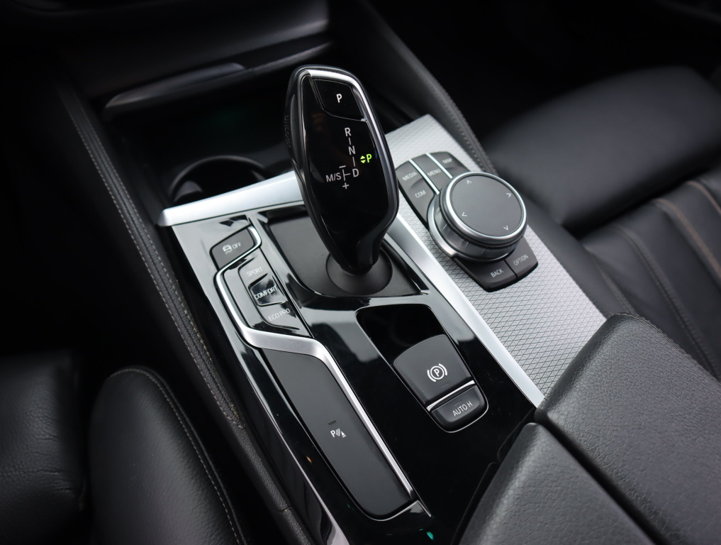 BMW 5