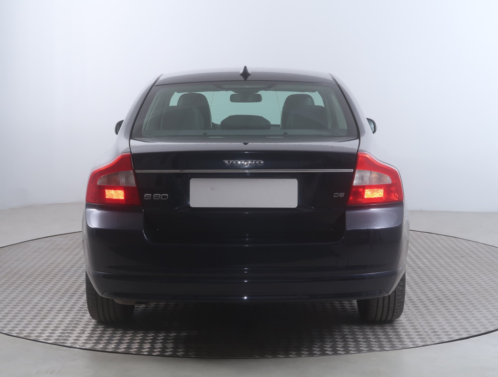 Volvo S80