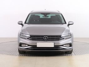Volkswagen Passat - 2021