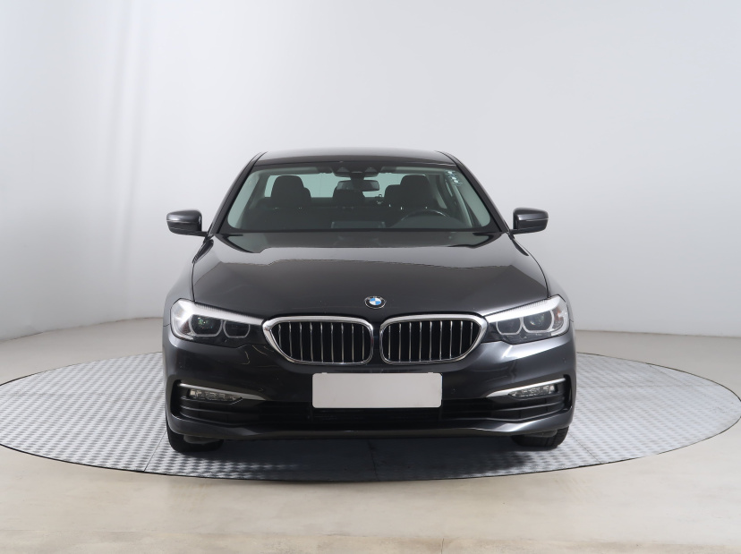 BMW 5, 2018