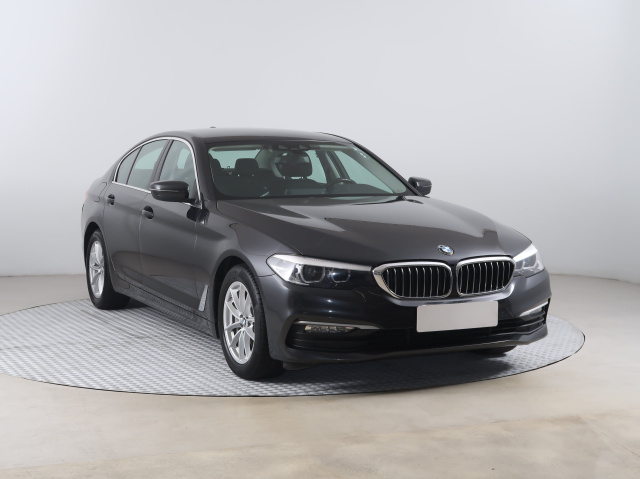BMW 5 2018
