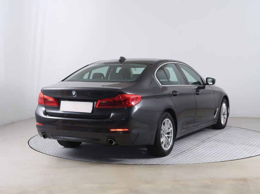 BMW 5, 2018
