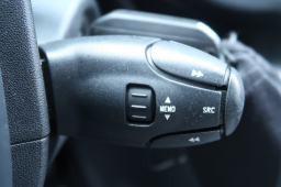 Peugeot 208 2014