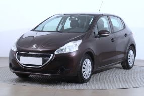 Peugeot 208 - 2014