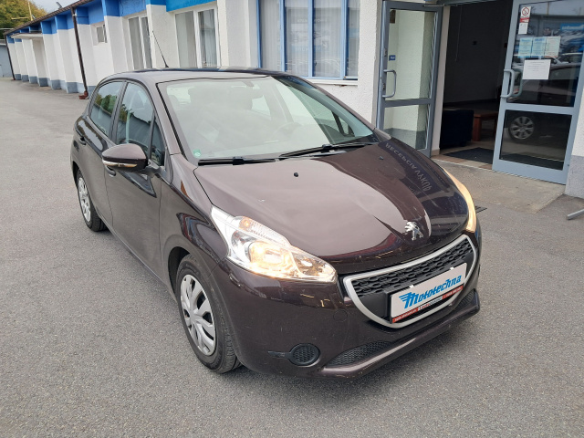 Peugeot 208 2014