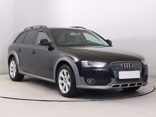 Audi A4 Allroad 2013