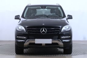 Mercedes-Benz ML - 2015