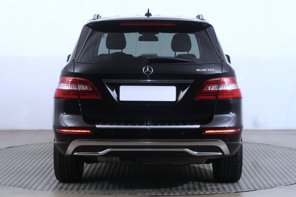 Mercedes-Benz ML