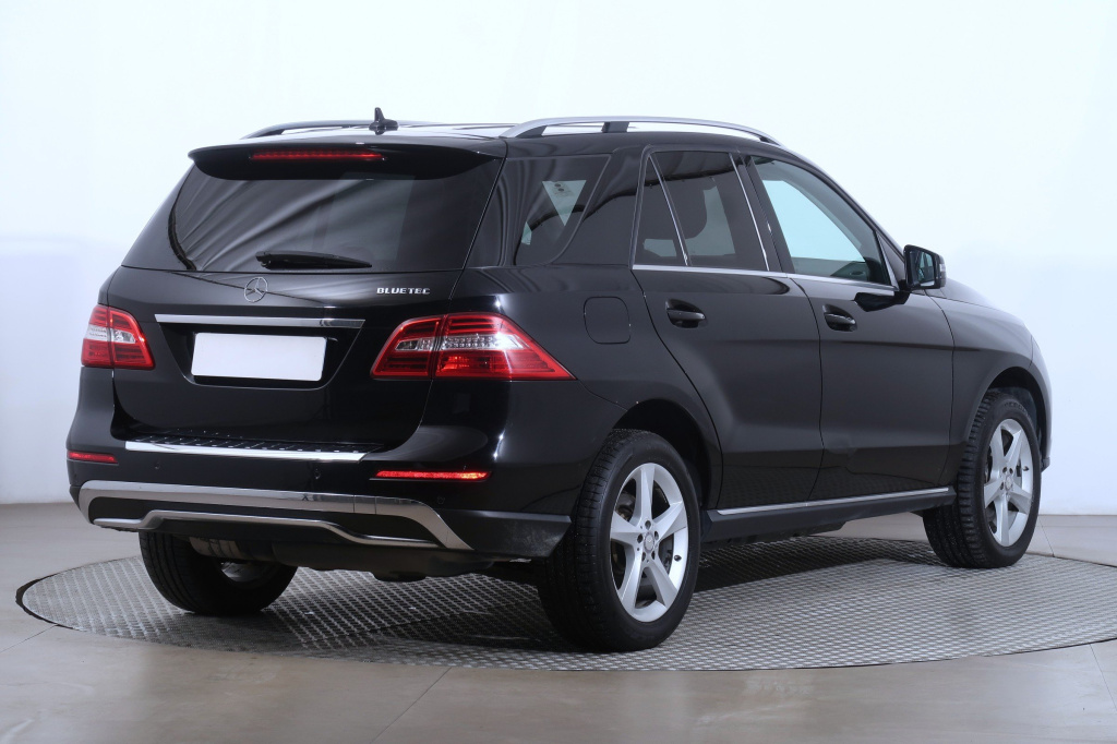 Mercedes-Benz ML