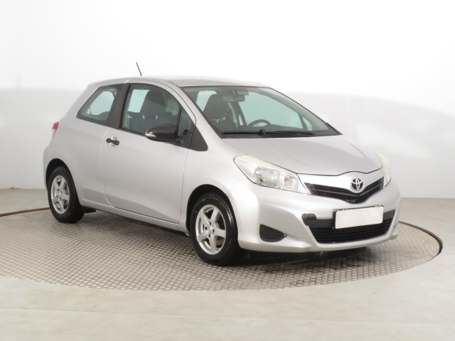 Toyota Yaris, 2012
