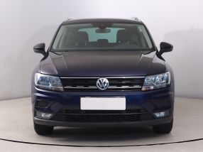 Volkswagen Tiguan - 2020
