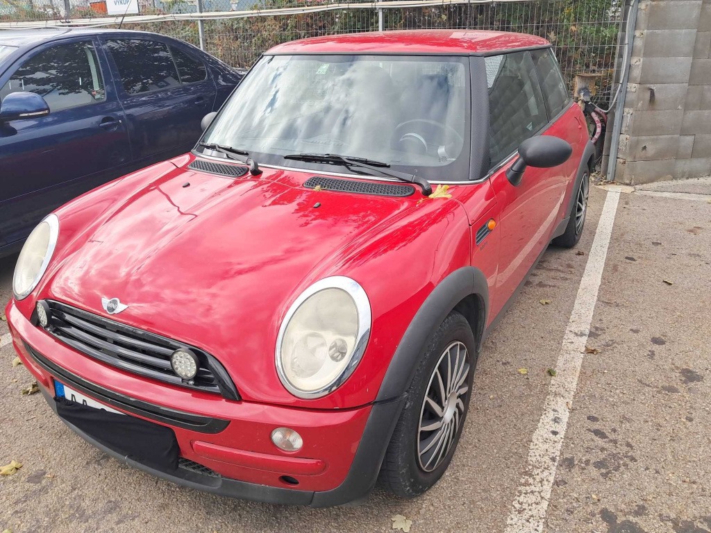MINI 3-door