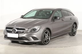 Mercedes-Benz CLA - 2016