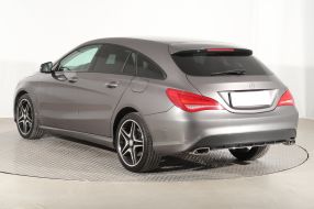 Mercedes-Benz CLA - 2016