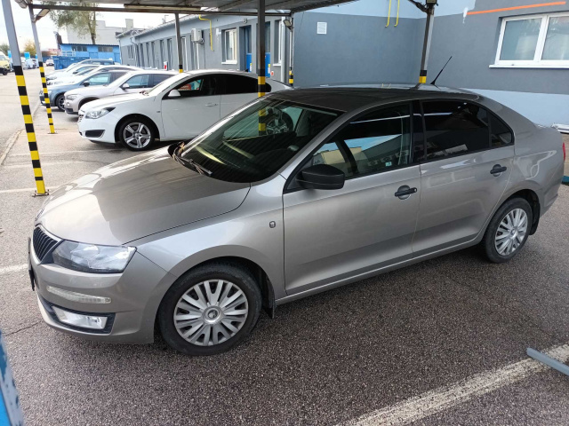 Škoda Rapid 2013