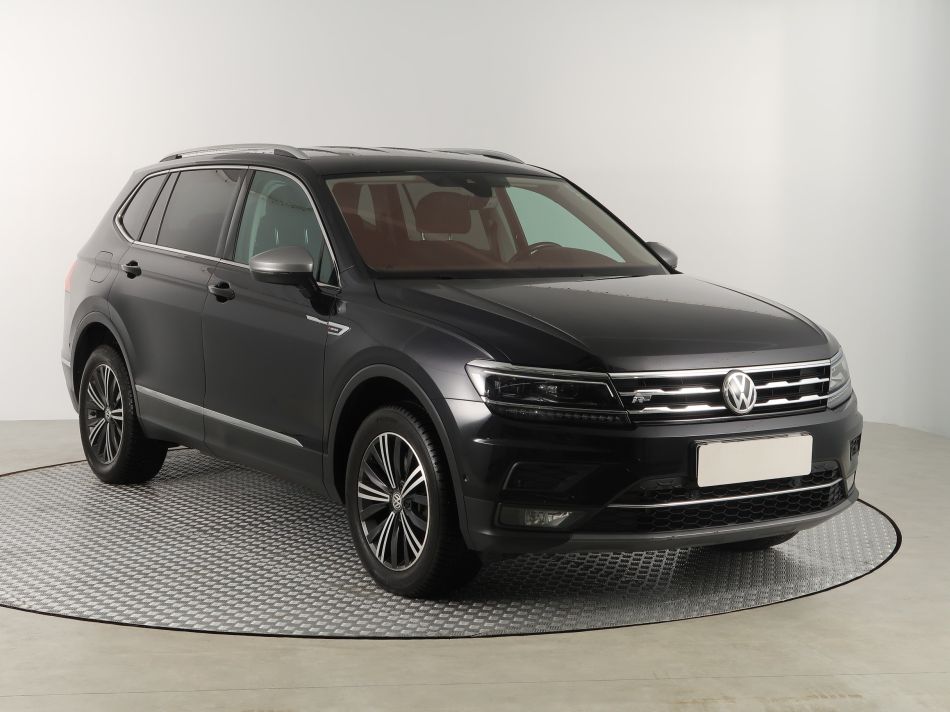 Volkswagen Tiguan Allspace - 2020