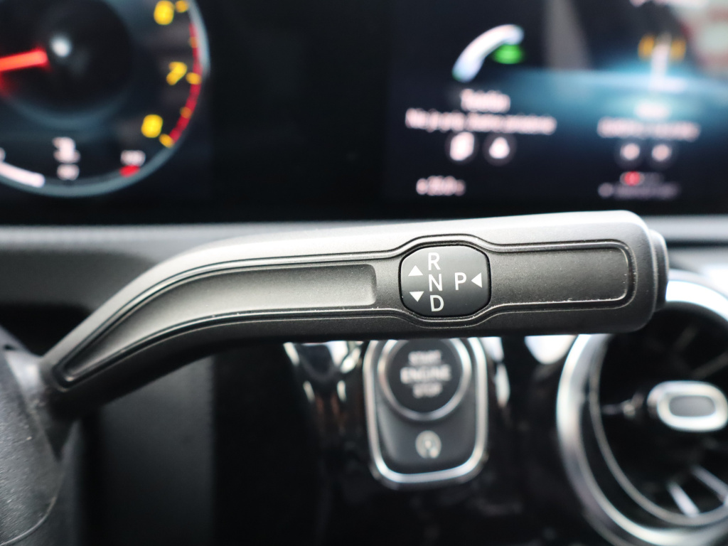 Mercedes-Benz A
