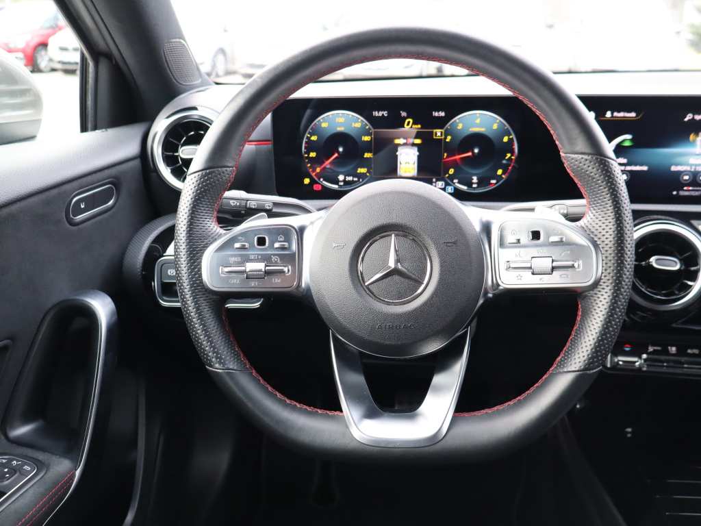 Mercedes-Benz A