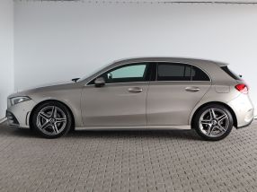 Mercedes-Benz A - 2021