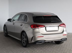 Mercedes-Benz A - 2021