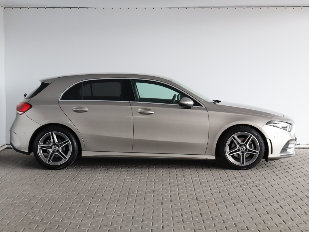 Mercedes-Benz A