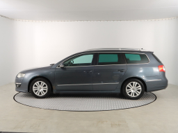 Volkswagen Passat 2010